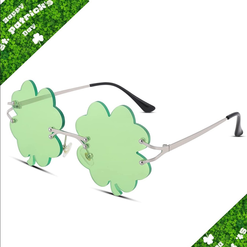 ST PATRICK’S DAY GLASSES 🍀 NWT
